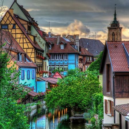 At Home In The Center Of Colmar Exterior photo