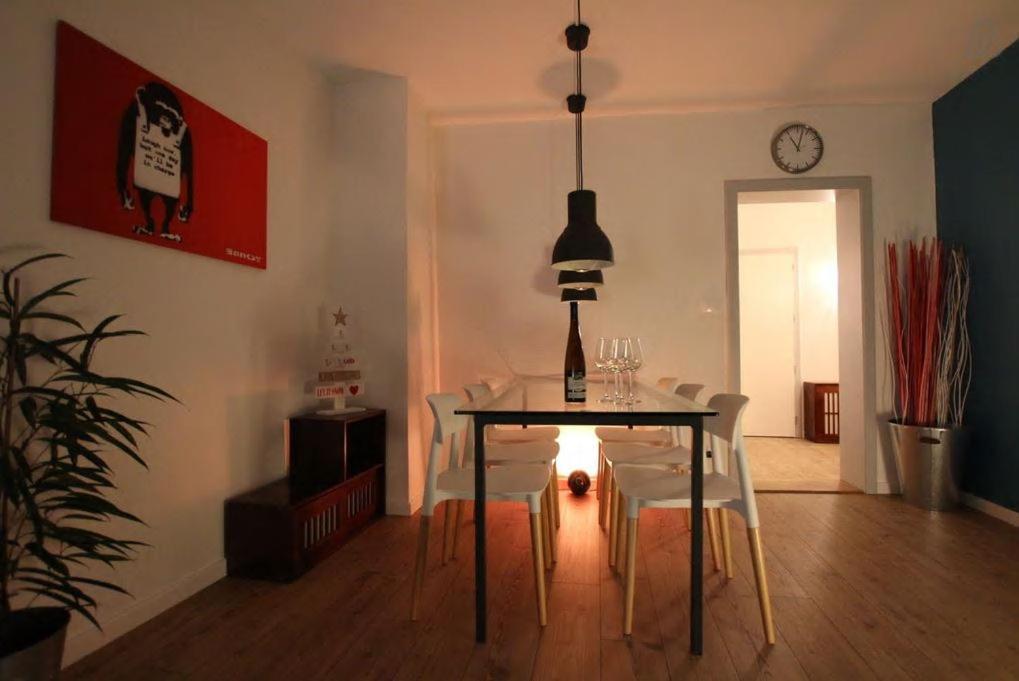 At Home In The Center Of Colmar Exterior photo